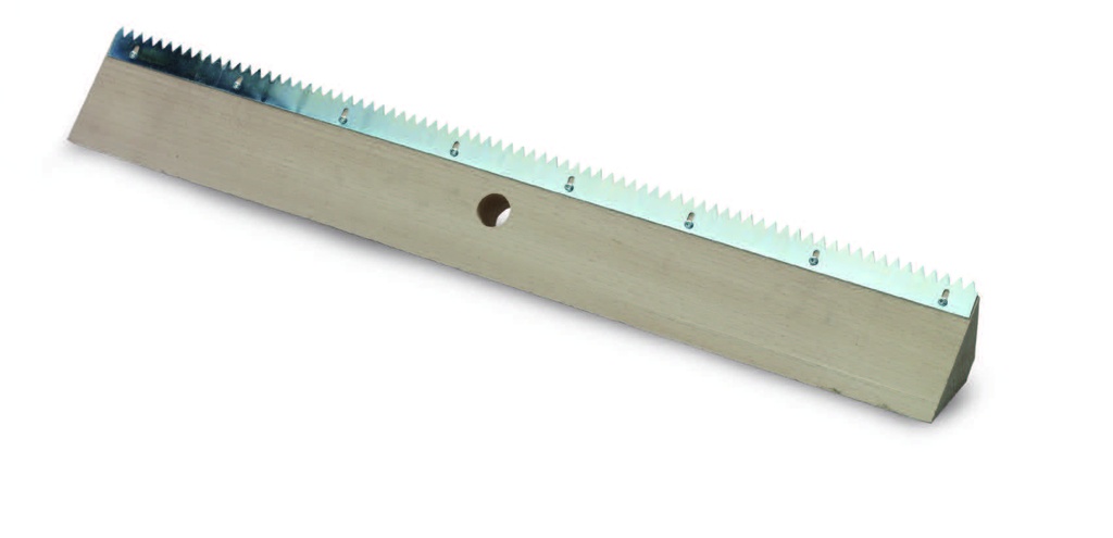 [110810] Racloir en bois. 3 côtés